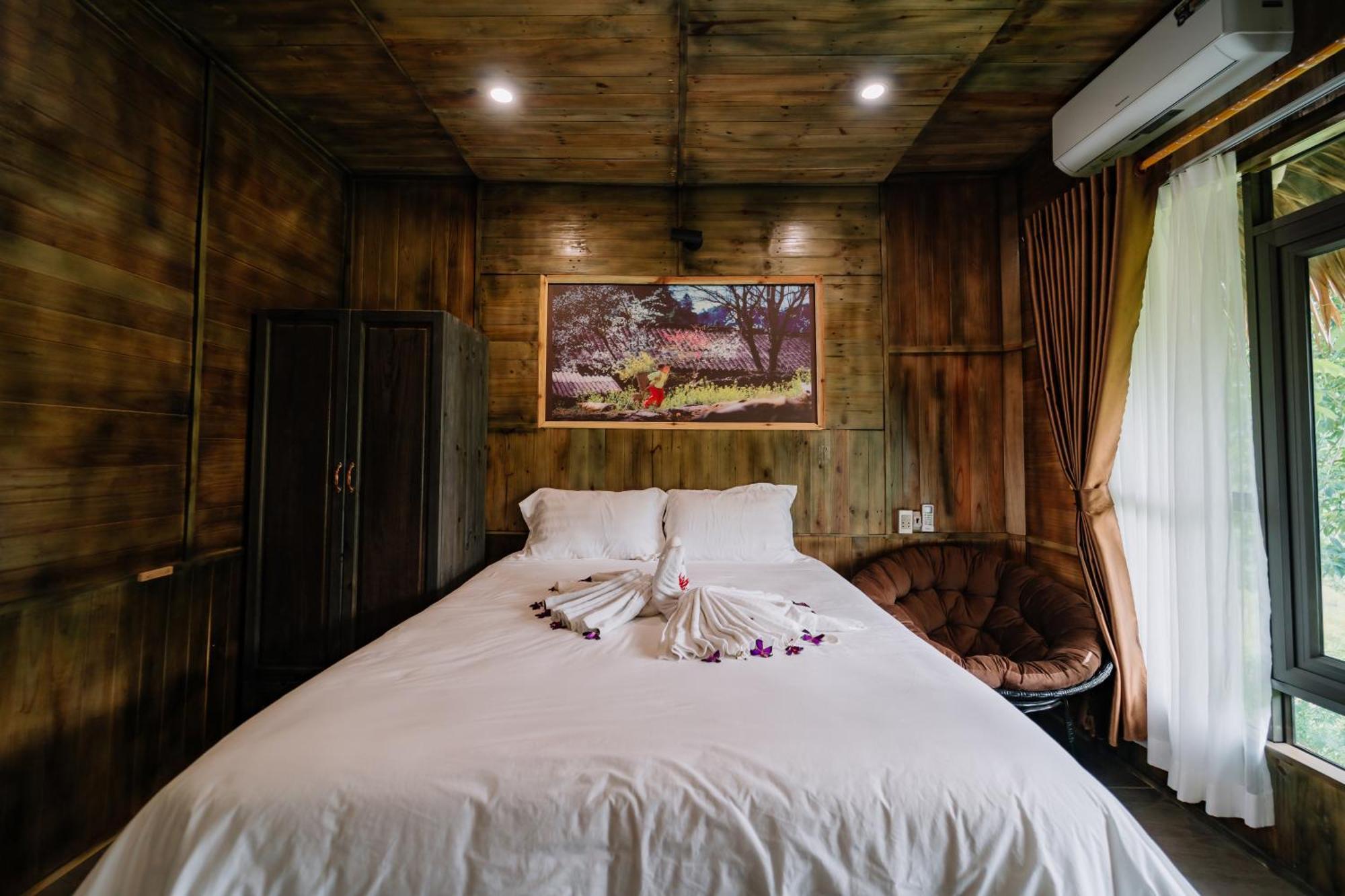 Ha Giang Xanh Retreat - Trekking, Tour, Motorbike Rental Exterior photo