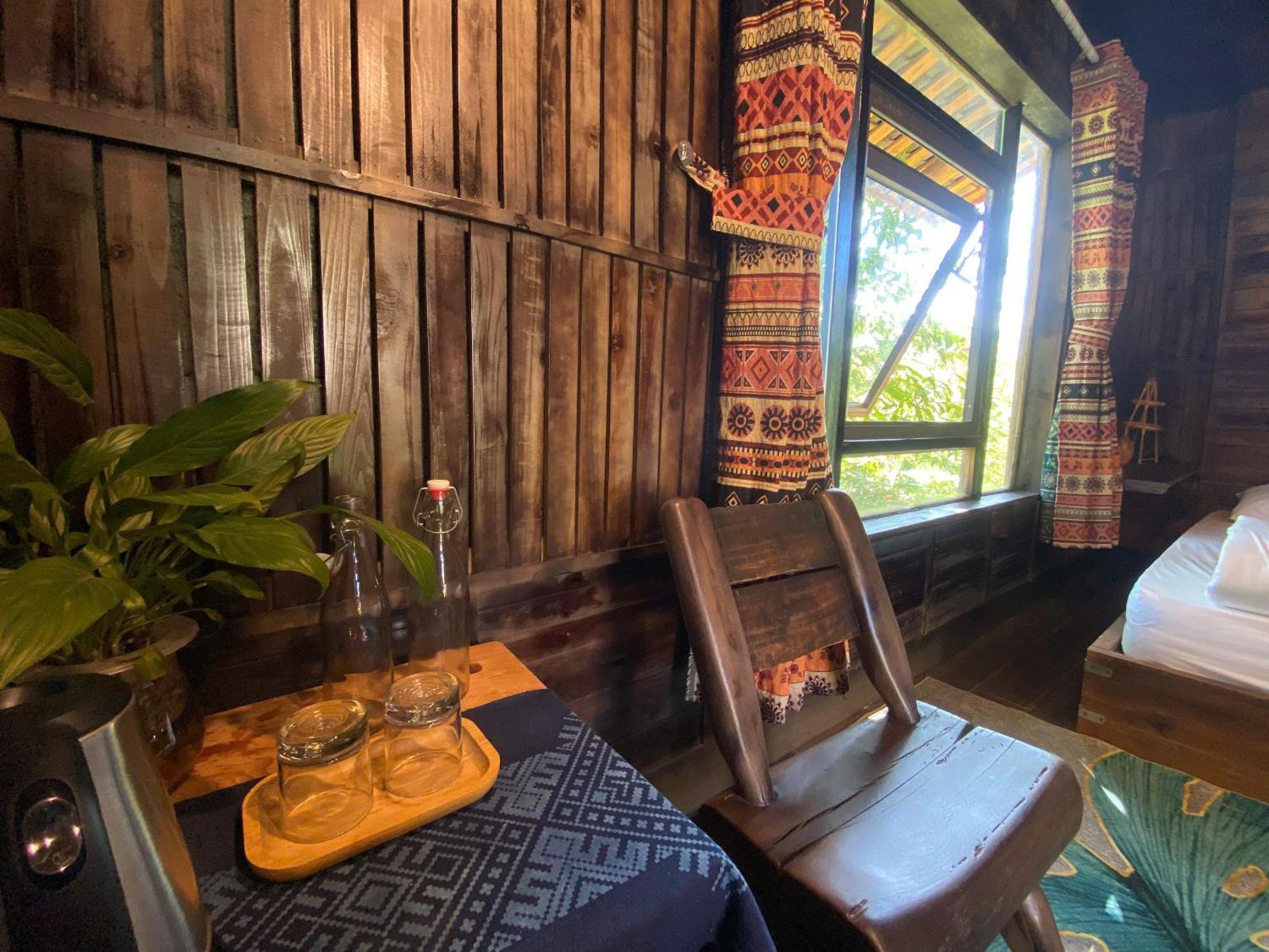 Ha Giang Xanh Retreat - Trekking, Tour, Motorbike Rental Exterior photo